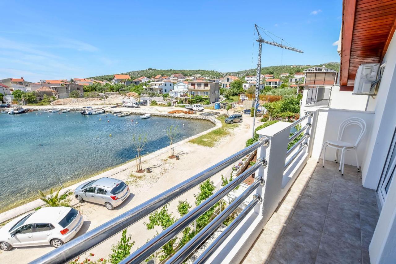 Apartment Bosiljka Rogoznica  Eksteriør billede